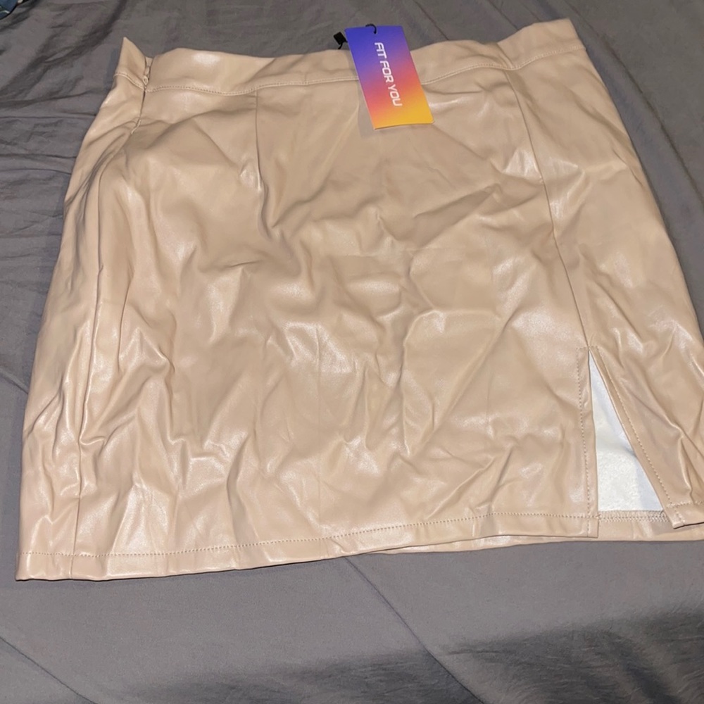 Tan leather skirt